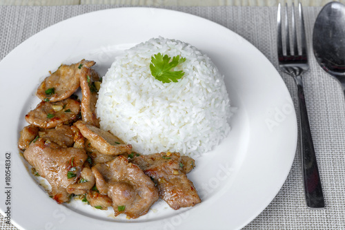 Fried Pork with Garlic and Pepper eat wiht rice. Easy thai food