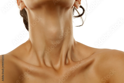Murais de parede Woman's neck and bare shoulders