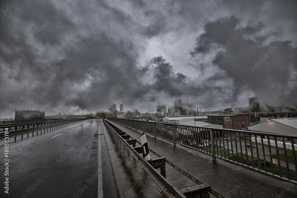 Fototapeta premium Fabrik on Wesseling