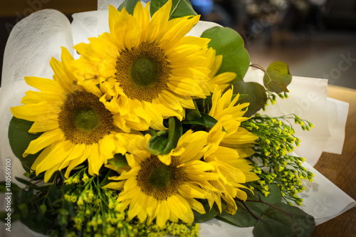 sunflower bouquet, bunch of sunflower