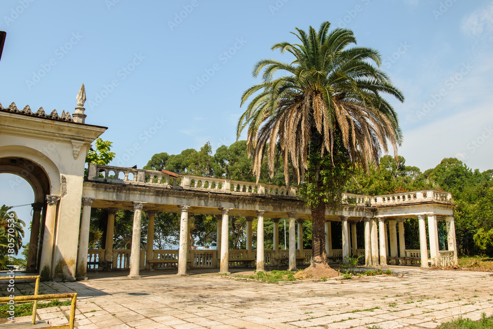 Obraz premium Abandoned rail station Gagripsh in Gagra, Abkhazia