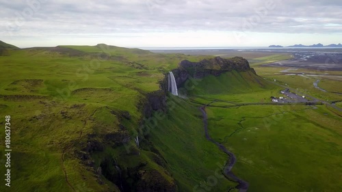 Island Gljufrabui und Seljalandsfoss Wasserfall,