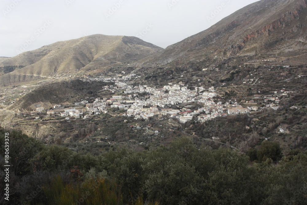 Pueblo de Güejar, Granada, Sierra Nevada Pueblo de Güejar, Granada, Sierra Nevada