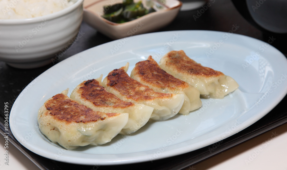 餃子 餃子