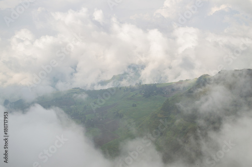 Hiking in the Simien Mountains, Ethiopia © MilesAstray