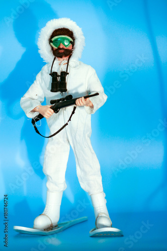 Snow explorer