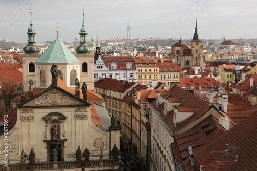 Blick vom Pulverturm auf den Altstädter Ring in Prag, Tschechische Republik