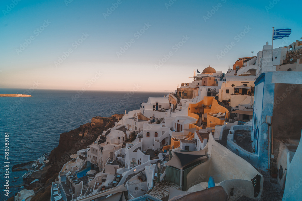 Fototapeta premium Santorini sunrise in Oia Greece