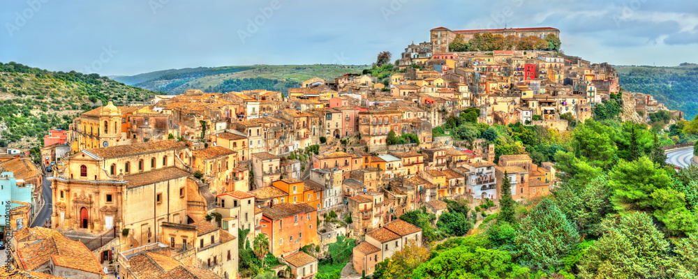 Fototapeta premium View of Ragusa, a UNESCO heritage town in Sicily, Italy