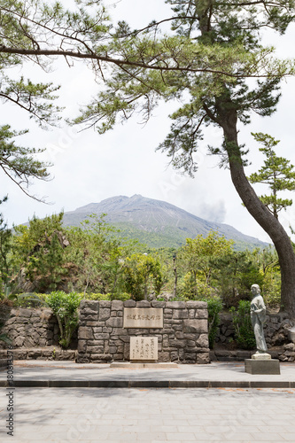 林美子文学碑 -桜島 古里公園- © photojapan