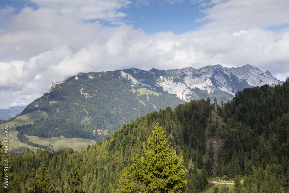 Ausblick vom Brentenjoch, Zahmer Kaiser, Kaisergebirge, Tirol, Österreich, Europa