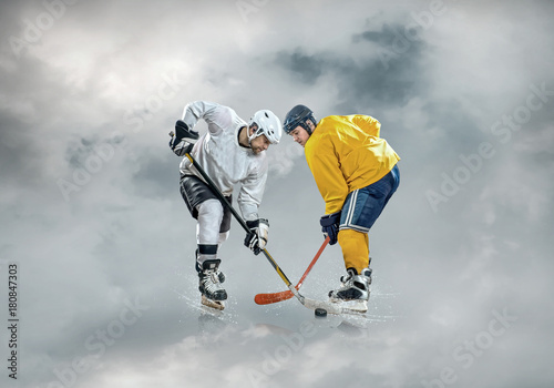 Ice hockey player on the ice, outdoors