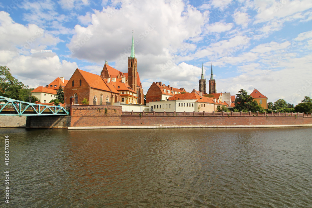 Fototapeta premium Río Oder en Wroclaw, Polonia
