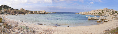 les iles lavezzi, corse du sud, france