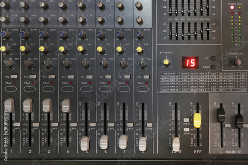 f sound mixer control
