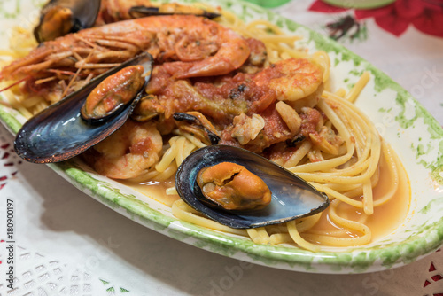 Spaghetti with seafood and shrimp