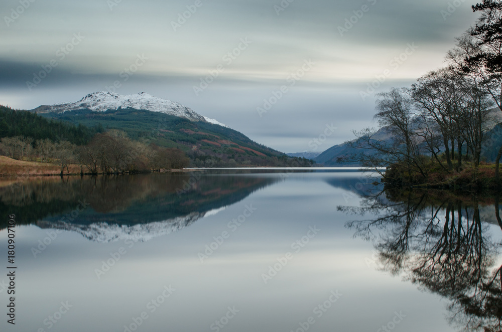 Fototapeta premium Loch Eck reflections