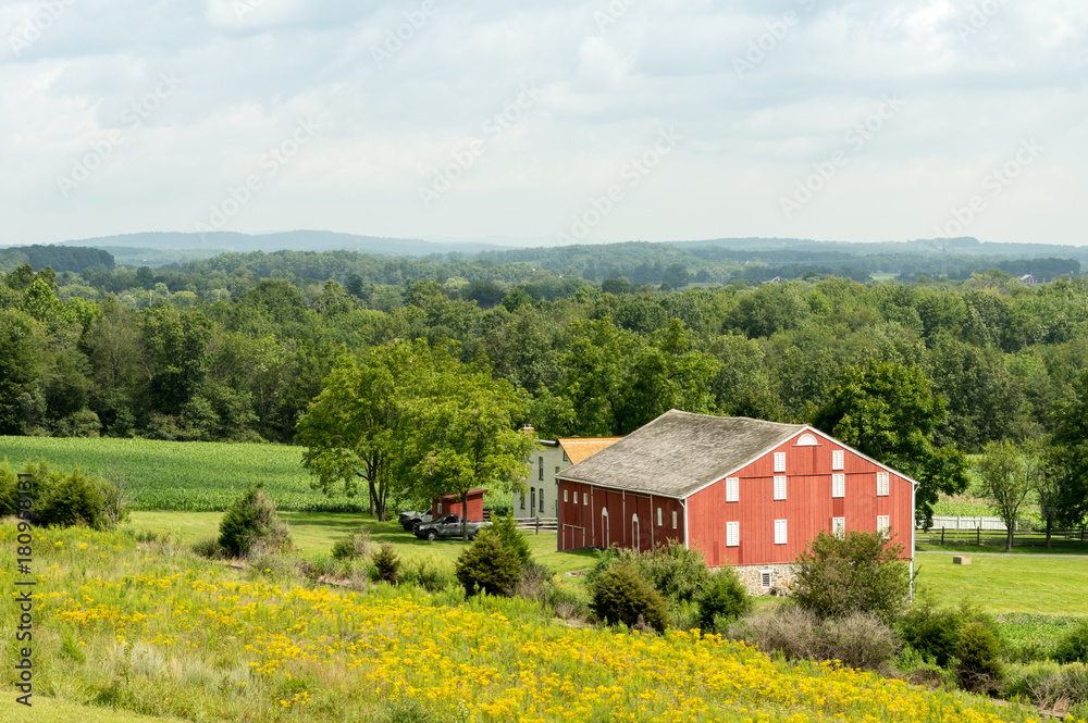 Barn in the Valley Barn in the Valley