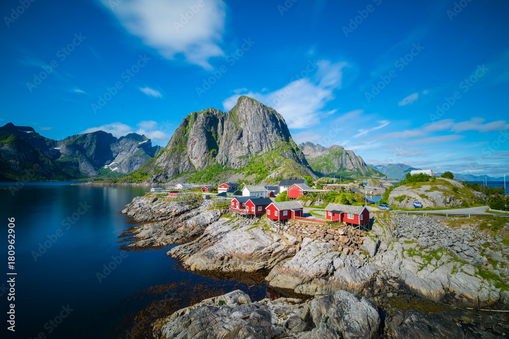 Lofoten is an archipelago in the county of Nordland, Norway. Is known ...