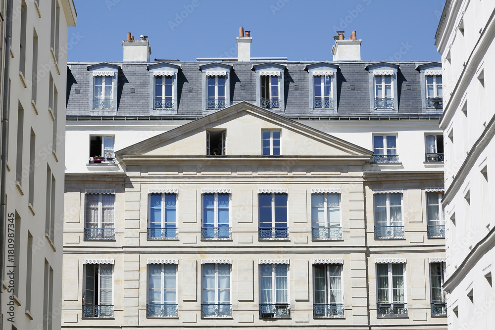 Paris, 1st arrondissement, rue de la Ferronnerie. Facade of residential buildings. Paris, 1st arrondissement, rue de la Ferronnerie. Facade of residential buildings.
