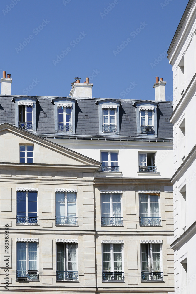 Paris, 1st arrondissement, rue de la Ferronnerie. Facade of residential buildings. Paris, 1st arrondissement, rue de la Ferronnerie. Facade of residential buildings.