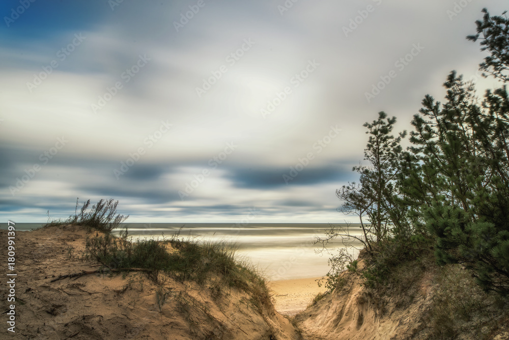 A wonderful shot from the dunes overlooking the sea. Long Exposure