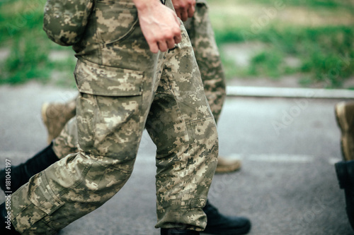 Obraz na płótnie detachment of marching soldiers