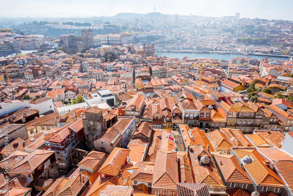 Obraz premium Aerial wideangle cityscape view on the old town of Porto city during the sunny day in Portugal