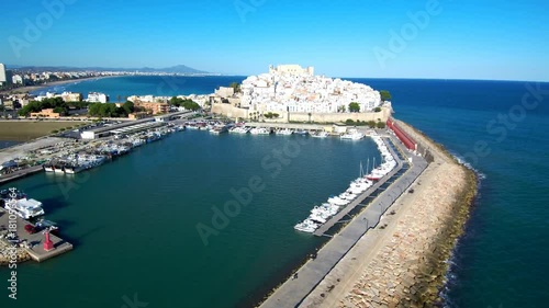 Wallpaper Mural Peñiscola, Castellón desde el aire. Torontodigital.ca