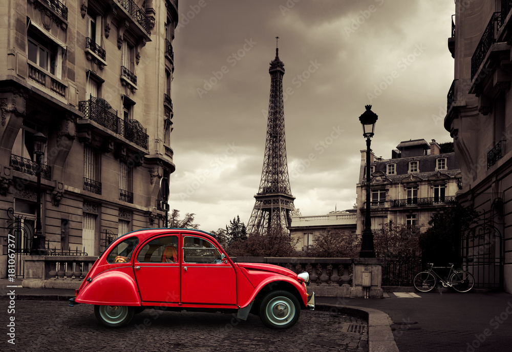 Fototapeta Czerwony samochód w Paryżu