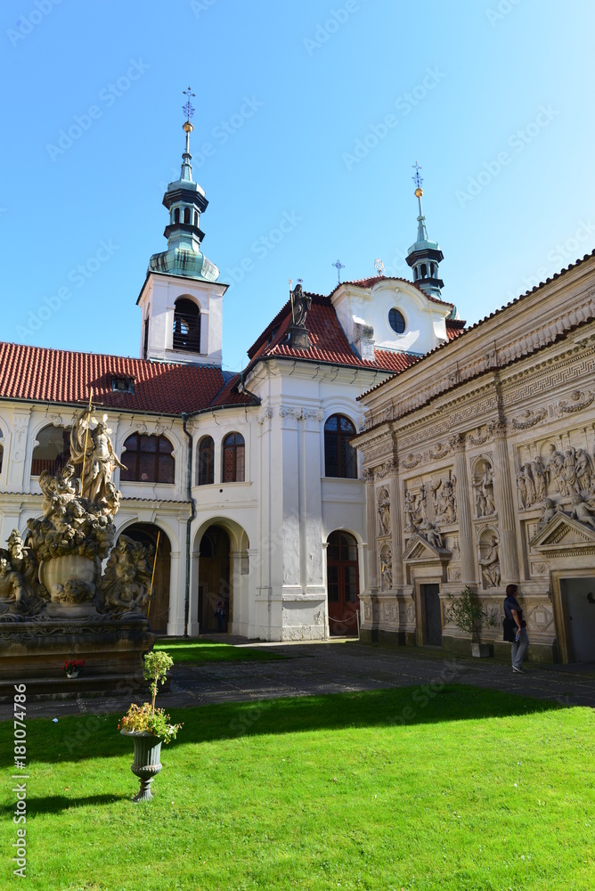 Naklejka premium Prager Loreto Kapuzinerkloster Prag