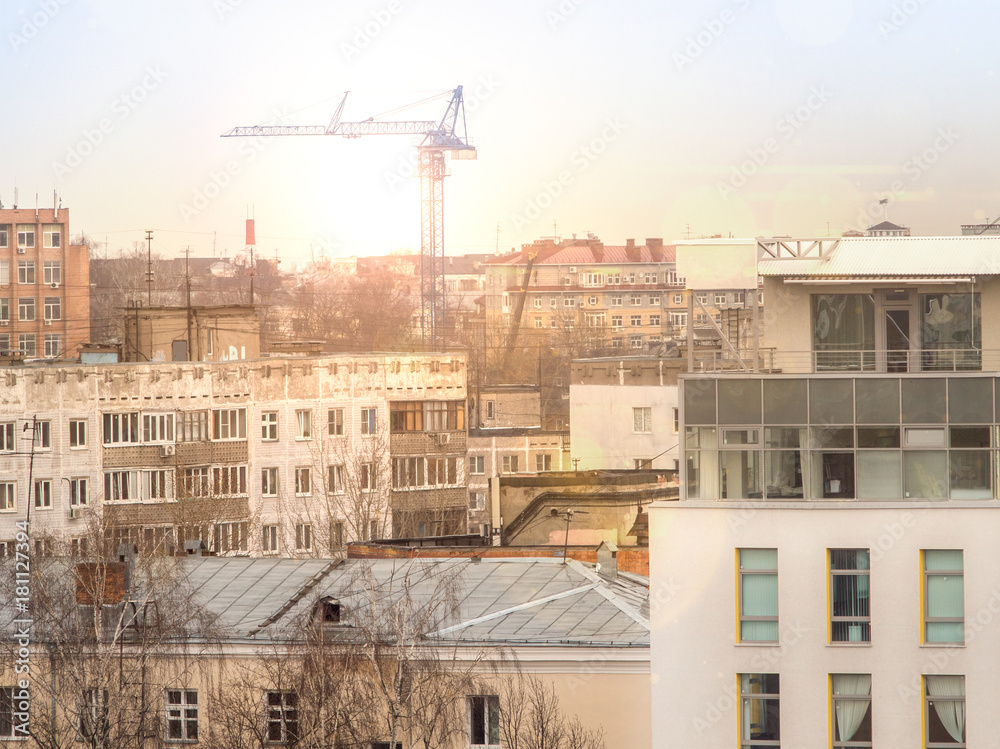 Multi-storey houses and high-rise crane