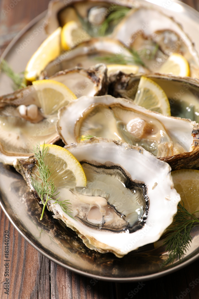 oyster with lemon and dill