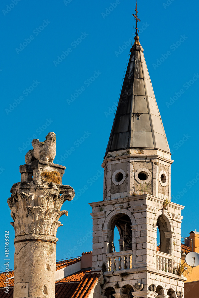 Church and statue in old town, Zadar, Croatia Church and statue in old town, Zadar, Croatia