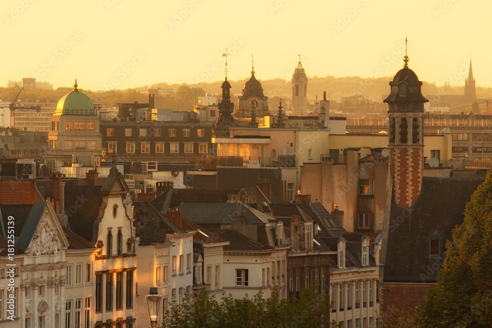 Old city of Brussels, Belgium before sunset - obrazy, fototapety, plakaty 