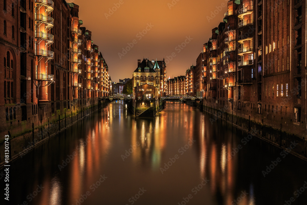 Wasserschloss Hamburg Hafencity