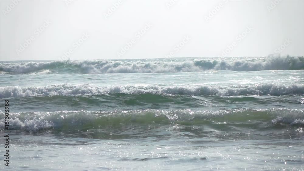 High quality video of ocean waves in real 1080p slow motion 250fps
