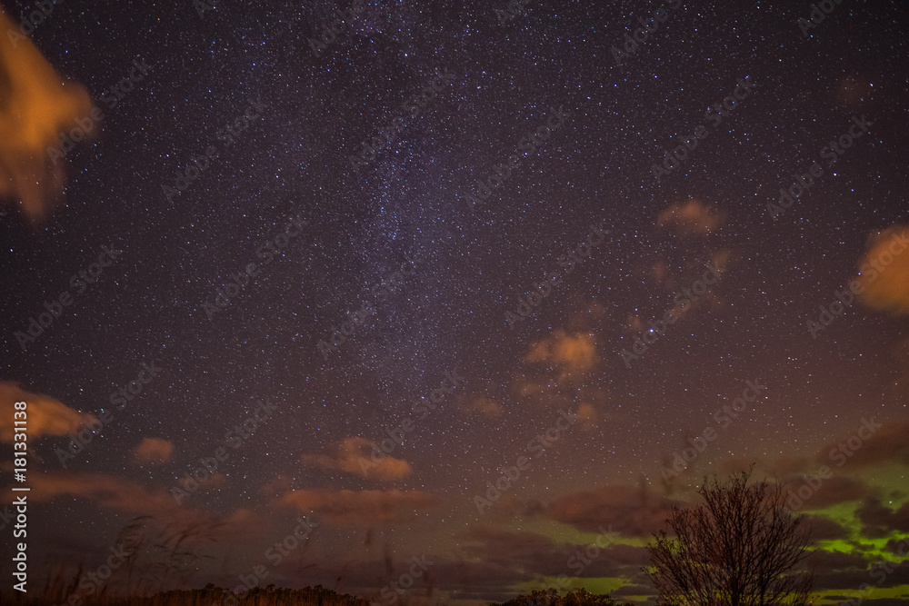 Fototapeta premium A beautiful view to the night sky