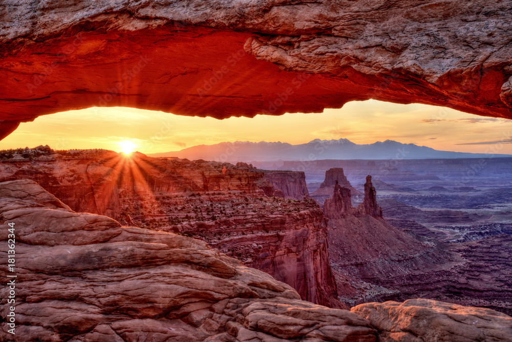 Mesa Arch at Sunrise, Canyonlands National Park, Utah