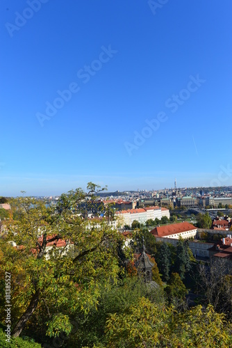 Blick von der Burgstadt auf Prag