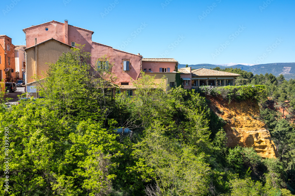 Naklejka premium Village of Roussillon in the Provence