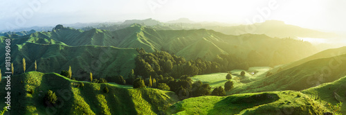 new zealand green hills © Libor
