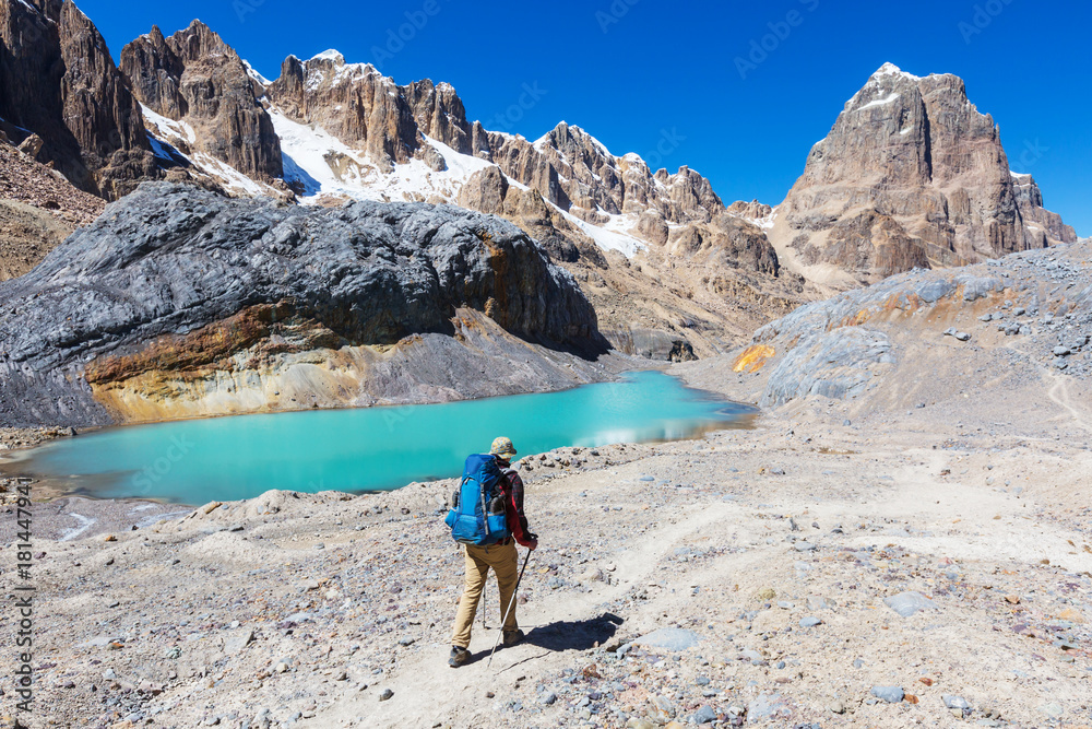 Naklejka premium Hike in Peru
