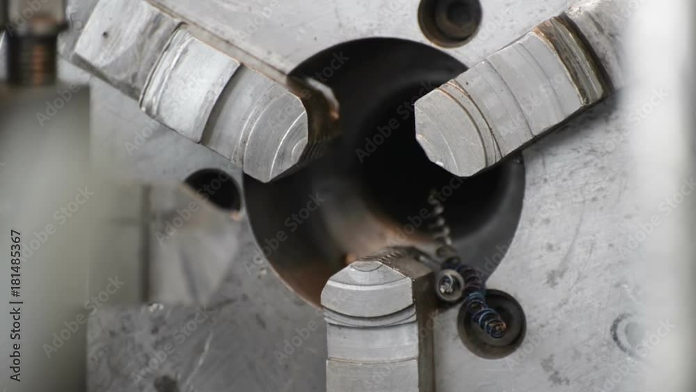Extraction of the manufactured part from the lathe chuck. Extraction of the manufactured part from the lathe chuck.