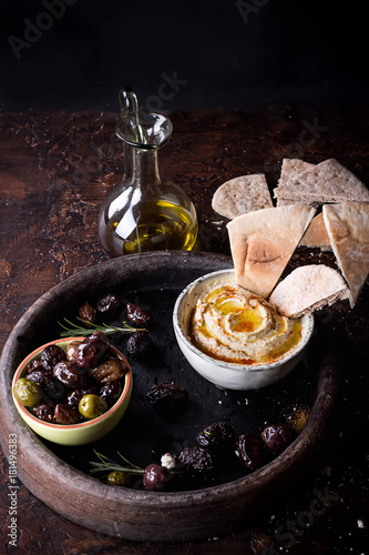 Hummus with Olives