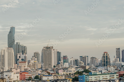 Cityscape view of Bangkok modern office business building in business zone at Bangkok,Thailand. © TeTe Song
