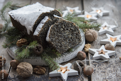 poppy cake and Christmas decorations