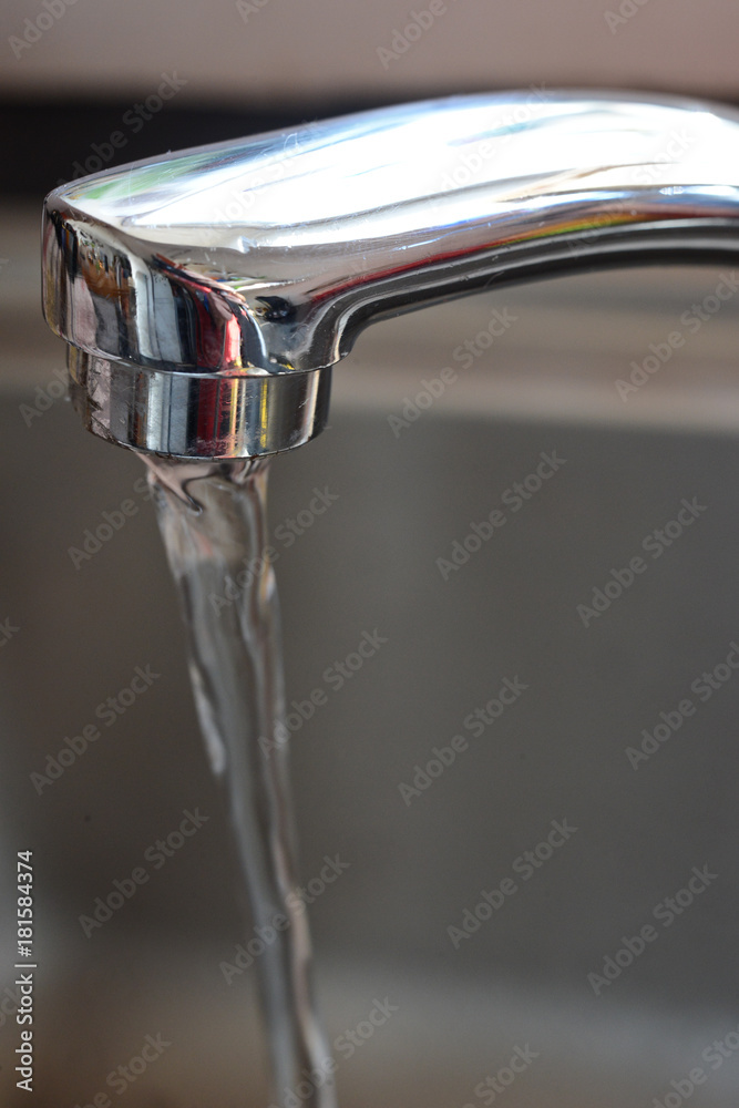 eau water H2O ecologie distribution vivaqua swde canalisation robinet sanitaire  evier evacuation purification Stock Photo | Adobe Stock