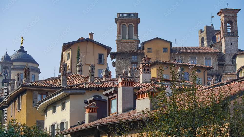 Panorama of old Bergamo, Italy. Bergamo, also called La Citt dei Mille, The City of the Thousand , is a city in Lombardy, northern Italy, about 40 km northeast of Milan.