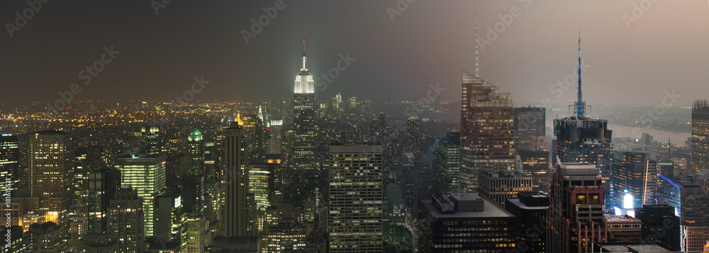 Fototapeta premium New York City sunset to twilight
